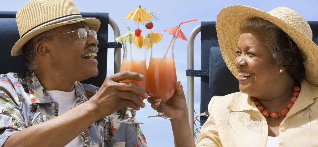 Pensions-enjoying-cocktails